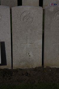 Lijssenthoek Military Cemetery - Hawkes, Arthur