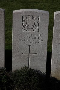 Lijssenthoek Military Cemetery - Haworth, H