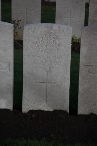 Lijssenthoek Military Cemetery - Hawthorne, H