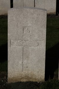 Lijssenthoek Military Cemetery - Hayden, E A