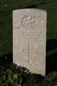 Lijssenthoek Military Cemetery - Hayward, Thomas Percy