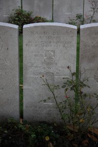 Lijssenthoek Military Cemetery - Heaps, Richard