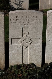 Lijssenthoek Military Cemetery - Heath, Loader Bert