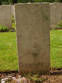 Lijssenthoek Military Cemetery - Heissenbuttel, Friedrich