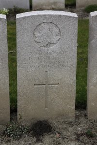 Lijssenthoek Military Cemetery - Henderson, David