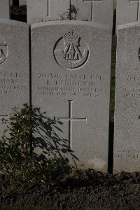 Lijssenthoek Military Cemetery - Henderson, Robert