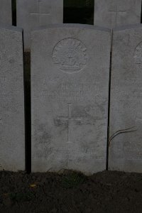 Lijssenthoek Military Cemetery - Henderson, William Alexander