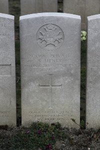 Lijssenthoek Military Cemetery - Henry, S