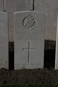 Lijssenthoek Military Cemetery - Higham, Samuel Montaigne