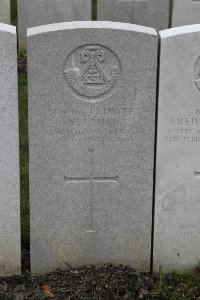 Lijssenthoek Military Cemetery - Hill, A J