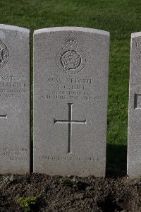 Lijssenthoek Military Cemetery - Hill, Alfred Charles