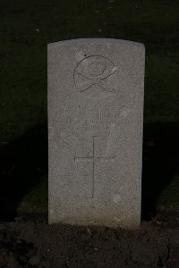 Lijssenthoek Military Cemetery - Hill, W