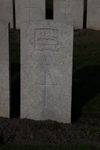 Lijssenthoek Military Cemetery - Hines, Patrick
