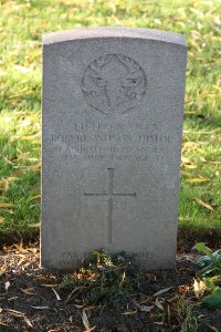 Lijssenthoek Military Cemetery - Hislop, Robert Wilson
