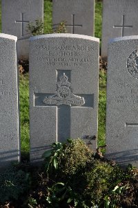 Lijssenthoek Military Cemetery - Hobbs, F J