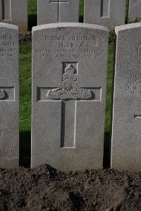 Lijssenthoek Military Cemetery - Hodge, Collings Horace