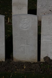 Lijssenthoek Military Cemetery - Hodges, W A