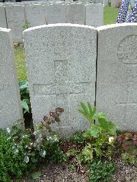 Lijssenthoek Military Cemetery - Holland, Herbert Richard