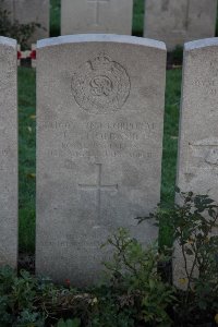 Lijssenthoek Military Cemetery - Holland, Joseph Thomas
