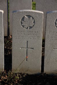 Lijssenthoek Military Cemetery - Holliday, Herbert Augustus