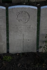 Lijssenthoek Military Cemetery - Holschier, Herman Michael