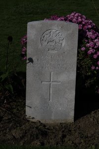 Lijssenthoek Military Cemetery - Homan, Ralph William