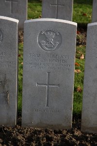 Lijssenthoek Military Cemetery - Hooper, James
