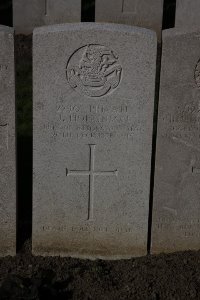 Lijssenthoek Military Cemetery - Hopkinson, J
