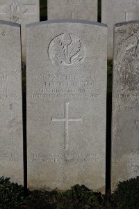 Lijssenthoek Military Cemetery - Hopton, Alfred