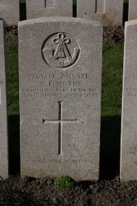 Lijssenthoek Military Cemetery - Horne, A E