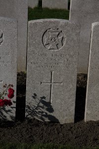 Lijssenthoek Military Cemetery - Hornett, T A