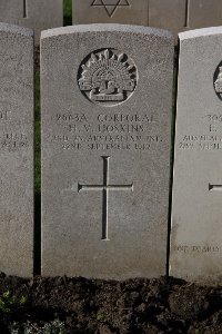 Lijssenthoek Military Cemetery - Hoskins, H V