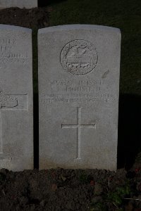 Lijssenthoek Military Cemetery - Houssein, Lhassan