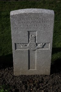 Lijssenthoek Military Cemetery - Howarth, J D