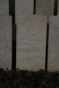 Lijssenthoek Military Cemetery - Howie, J
