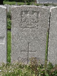 Lijssenthoek Military Cemetery - Hoyes, Fred