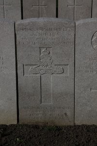 Lijssenthoek Military Cemetery - Hughes, Arthur