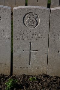 Lijssenthoek Military Cemetery - Hughes, David