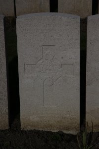 Lijssenthoek Military Cemetery - Hughes, George