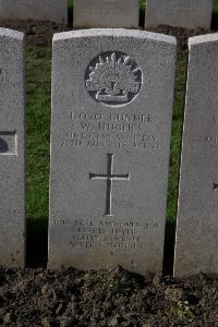 Lijssenthoek Military Cemetery - Hughes, William