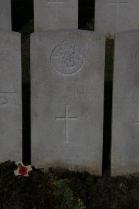 Lijssenthoek Military Cemetery - Humphries, G