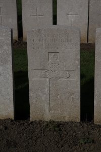 Lijssenthoek Military Cemetery - Humphries, George
