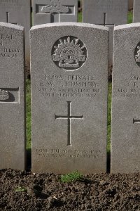 Lijssenthoek Military Cemetery - Humphry, Edgar William Thomas