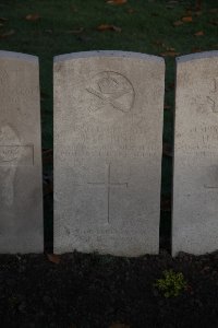 Lijssenthoek Military Cemetery - Hunt, Frederick Harold