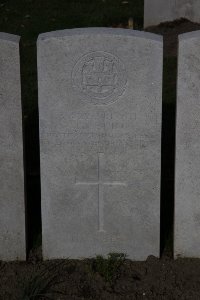 Lijssenthoek Military Cemetery - Hunt, Joseph Samuel