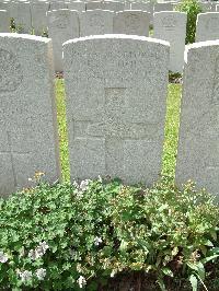 Lijssenthoek Military Cemetery - Hutchinson, Charles