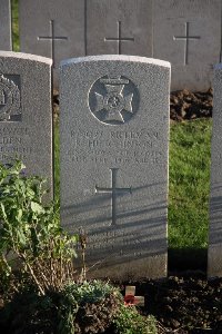 Lijssenthoek Military Cemetery - Hutchinson, Richard