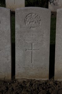 Lijssenthoek Military Cemetery - Hutson, Albert Victor