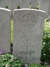 Lijssenthoek Military Cemetery - Hyatt, Albert