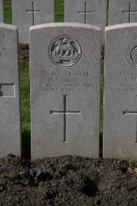 Lijssenthoek Military Cemetery - Illing, H S